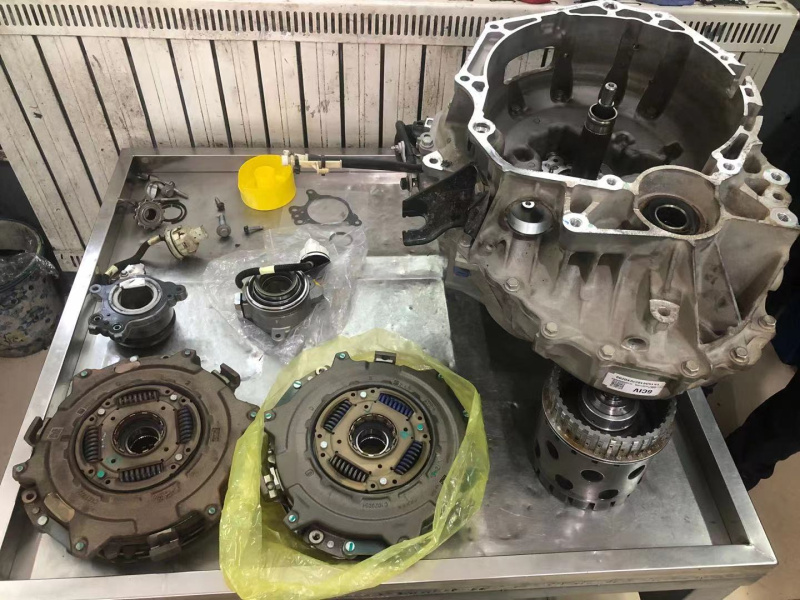 別克昂科威，1.5T，干式雙離合變速箱，更換全新離合器套裝